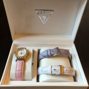 New Guess leather women watch with 3 straps